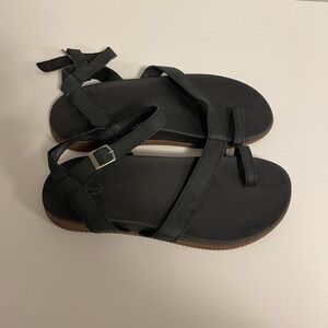 Chaco Women's Size 9 Tulip Black Leather Sandals